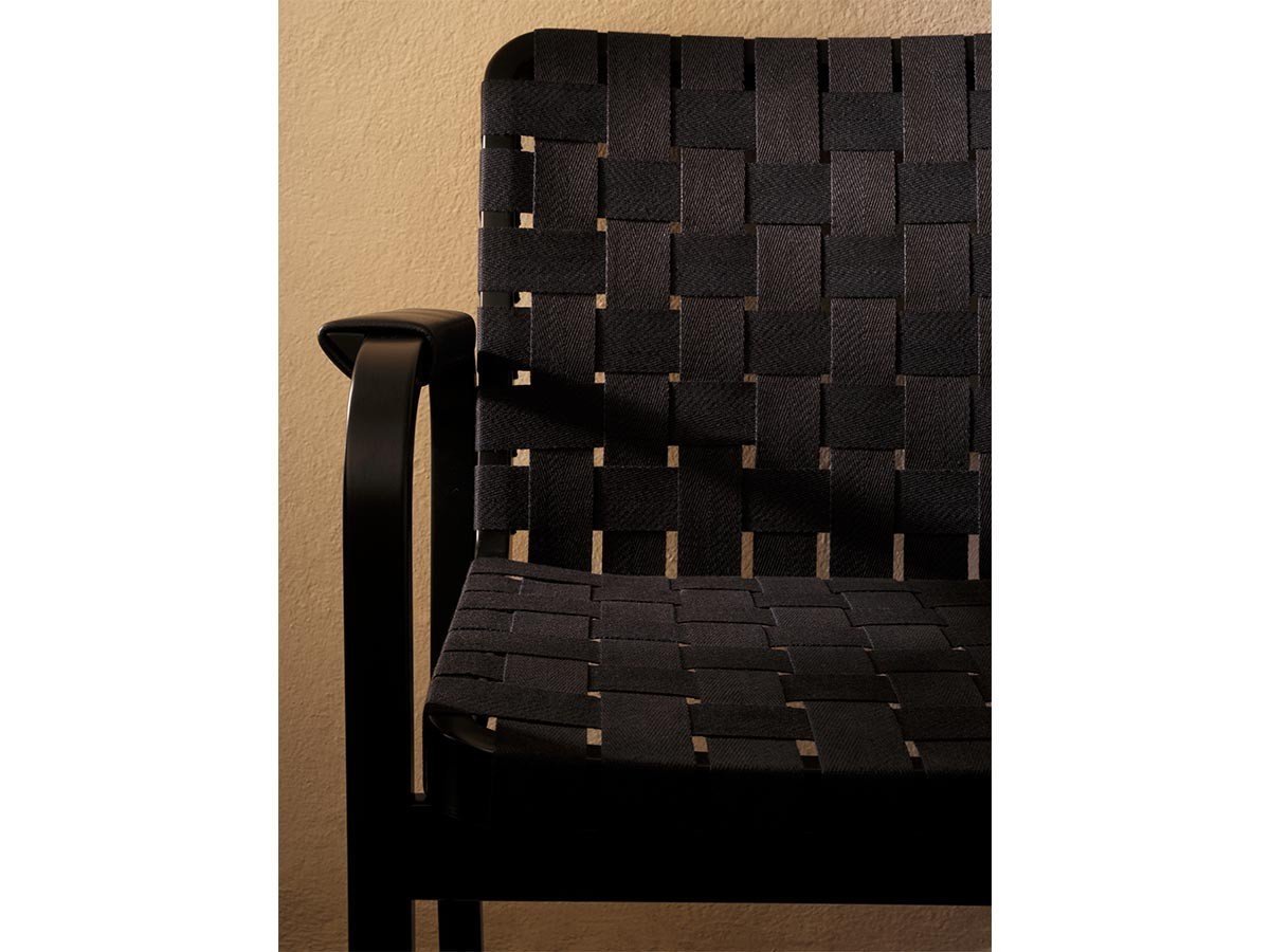 【アルテック/artek / GOODS】のARMCHAIR 45 / アームチェア 45(リネンウェビングテープ / レザーカバーアーム) 人気、トレンドファッション・服の通販 founy(ファニー) 　キルティング　Quilted, Quilting　コレクション　Collection, Seasonal Line　シンプル　Simple, Minimal　テーブル　Table, Dining Table　デスク　Desk, Work Desk　フラット　Flat, Flat Shoes　フレーム　Frame, Outline　リラックス　Relax, Relaxed Fit　送料無料　Free Shipping　ホーム・キャンプ・アウトドア・お取り寄せ　Home Living / Home & Lifestyle / Camping Gear / Outdoor Camping　家具・インテリア　Home Furniture & Interior. Stylish & Functional Living Spaces　チェア・椅子　Seating & Chairs　ダイニングチェア・木製チェア　Dining Chairs　ホーム・キャンプ・アウトドア・お取り寄せ　Home Living / Home & Lifestyle / Camping Gear / Outdoor Camping　家具・インテリア　Home Furniture & Interior. Stylish & Functional Living Spaces　チェア・椅子　Seating & Chairs　アームチェア・アクセントチェア　Armchairs & Accent Chairs　other-4|ID: prp329100004215122 ipo3291000000031467935
