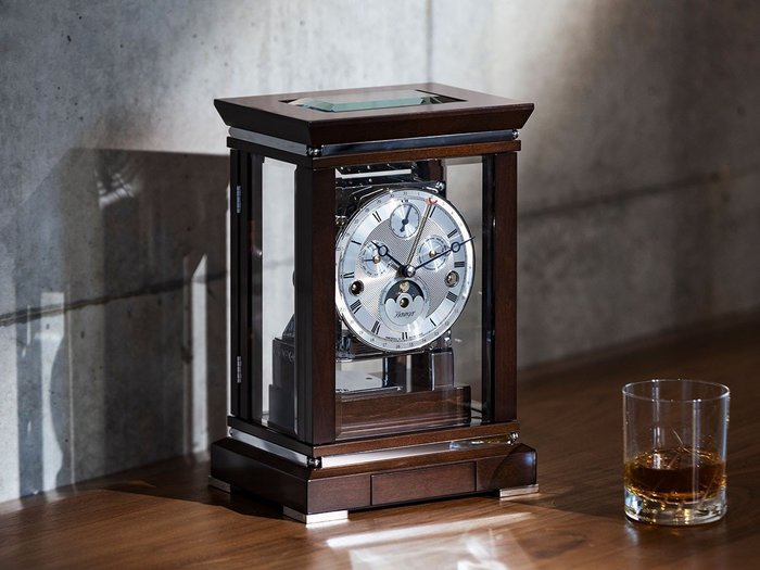 【キニンガー/Kieninger / GOODS】のTABLE CLOCK / テーブルクロック 1267-22-02 インテリア・キッズ・メンズ・レディースファッション・服の通販 founy(ファニー) https://founy.com/ ウッド Wood エレガント 上品 Elegant クラシカル Classical テーブル Table 時計 Clock フレーム Flame 送料無料 Free Shipping ホーム・キャンプ・アウトドア・お取り寄せ Home,Garden,Outdoor,Camping Gear 家具・インテリア Furniture その他 インテリア雑貨、家具 Furniture, Interior, Others |ID: prp329100004233481 ipo3291000000030162391