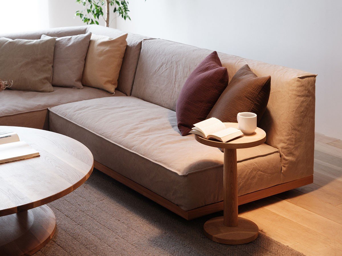 【広松木工/Hiromatsu Furniture / GOODS】のPIATTA / ピアッタ アームレスソファ 140 人気、トレンドファッション・服の通販 founy(ファニー) 　イタリア　Italy　クッション　Cushion　パイピング　Piping　フラット　Flat　リラックス　Relax　ルーズ　Loose　ホーム・キャンプ・アウトドア・お取り寄せ　Home,Garden,Outdoor,Camping Gear　家具・インテリア　Home Furniture & Interior. Stylish & Functional Living Spaces　その他 インテリア雑貨、家具　Furniture, Interior, Others　other-5|ID: prp329100004233492 ipo3291000000031467510