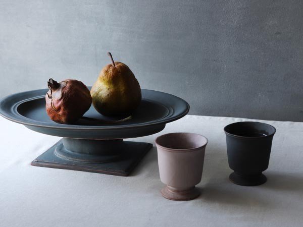 【ミシンポタリークリエーション/MISHIM POTTERY CREATION / GOODS】のStiLL oval plate + stand / スティル オーバルプレート + スタンド(藍墨茶) 人気、トレンドファッション・服の通販 founy(ファニー) 　アクセサリー　Fashion Accessories　アンティーク　Antique-Inspired　オーバル　Oval Design　スタンド　Stand Collar, Upright Stand　皿　Plate, Dish　テーブル　Table, Dining Table　デザート　Dessert, Sweet Treat　ハンド　Hand, Handmade　プレート　Plate, Dish　送料無料　Free Shipping　other-4|ID: prp329100004239722 ipo3291000000031467094