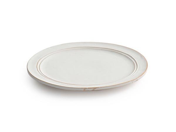 【ミシンポタリークリエーション/MISHIM POTTERY CREATION / GOODS】のStiLL round plate S / スティル ラウンドプレート S(胡粉) インテリア・キッズ・メンズ・レディースファッション・服の通販 founy(ファニー) https://founy.com/ アンティーク Antique 皿 Dish テーブル Table ハンド Hand プレート Plate ラウンド Round |ID: prp329100004239736 ipo3291000000030162081