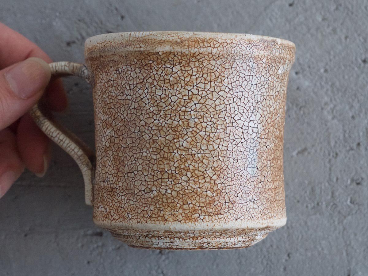 【ミシンポタリークリエーション/MISHIM POTTERY CREATION / GOODS】のfractal mug sabi / フラクタル マグ(サビ) インテリア・キッズ・メンズ・レディースファッション・服の通販 founy(ファニー) 　クラシカル　Classical　コレクション　Collection　シェイプ　Shape　シンプル　Simple　テーブル　Table　色の出方や濃さは1点ずつ異なります。全体的に白っぽくなったり、茶色が濃く出たり、釉薬に黒っぽい色味が|ID: prp329100004239743 ipo3291000000030162121