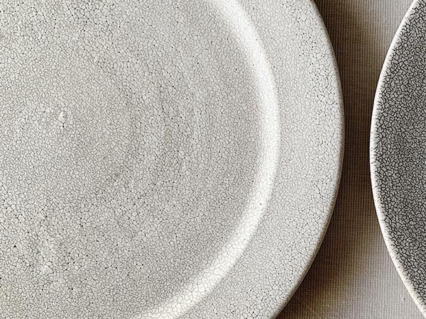 【ミシンポタリークリエーション/MISHIM POTTERY CREATION / GOODS】のfractal cake plate hibi / フラクタル ケーキプレート(ヒビ) インテリア・キッズ・メンズ・レディースファッション・服の通販 founy(ファニー) 　アンティーク　Antique　クラシカル　Classical　コレクション　Collection　シェイプ　Shape　シンプル　Simple　皿　Dish　テーブル　Table　プレート　Plate　|ID: prp329100004239745 ipo3291000000030162133