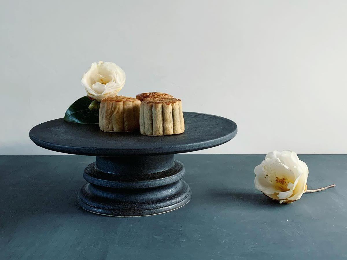 【ミシンポタリークリエーション/MISHIM POTTERY CREATION / GOODS】のfractal cake stand L susu / フラクタル ケーキスタンド L(スス) 人気、トレンドファッション・服の通販 founy(ファニー) 　ガラス　Glass, Glassware　クラシカル　Classical, Vintage-Inspired　コレクション　Collection, Seasonal Line　シェイプ　Shape, Slim Fit　シンプル　Simple, Minimal　スタンド　Stand Collar, Upright Stand　センター　Center, Center Line　皿　Plate, Dish　テーブル　Table, Dining Table　フラット　Flat, Flat Shoes　送料無料　Free Shipping　other-4|ID: prp329100004239753 ipo3291000000031467244
