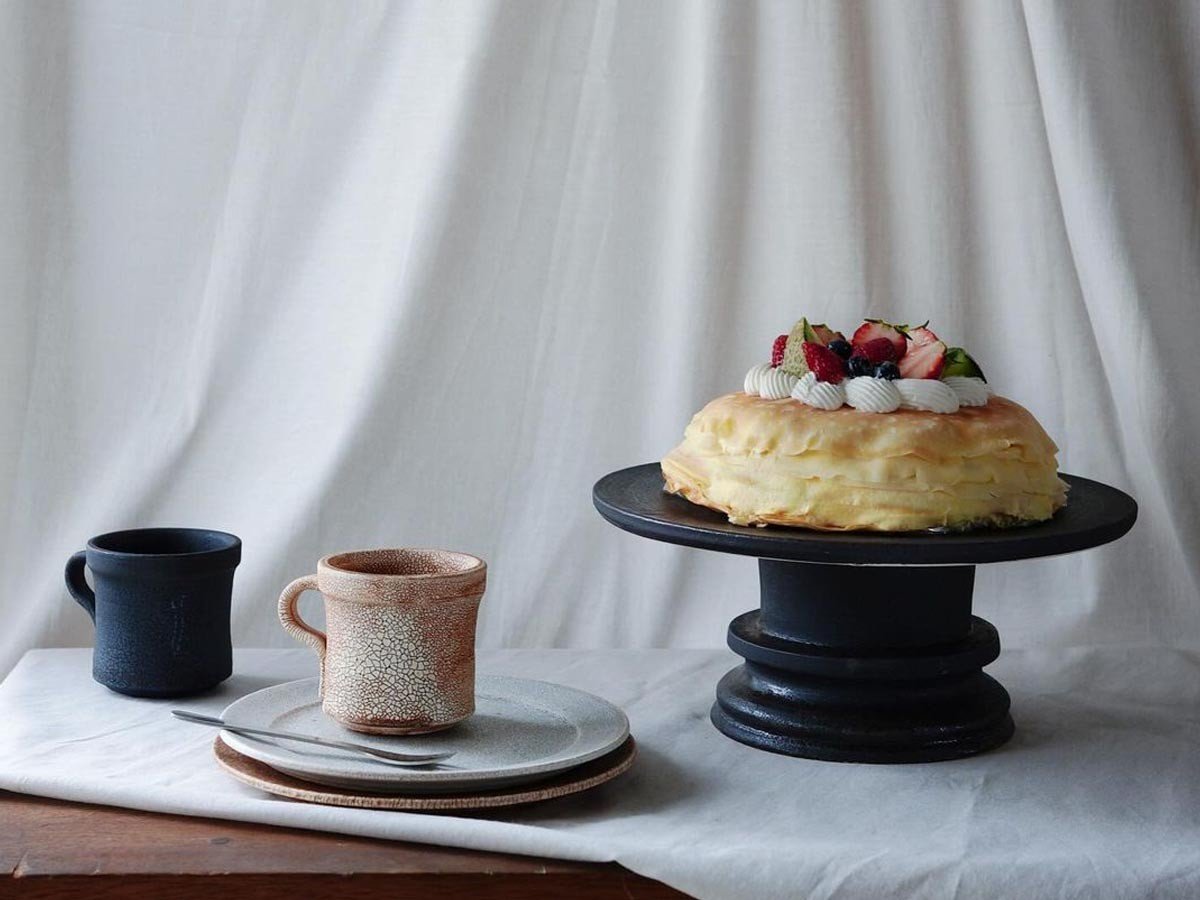 【ミシンポタリークリエーション/MISHIM POTTERY CREATION / GOODS】のfractal cake stand L susu / フラクタル ケーキスタンド L(スス) 人気、トレンドファッション・服の通販 founy(ファニー) 　ガラス　Glass, Glassware　クラシカル　Classical, Vintage-Inspired　コレクション　Collection, Seasonal Line　シェイプ　Shape, Slim Fit　シンプル　Simple, Minimal　スタンド　Stand Collar, Upright Stand　センター　Center, Center Line　皿　Plate, Dish　テーブル　Table, Dining Table　フラット　Flat, Flat Shoes　送料無料　Free Shipping　other-6|ID: prp329100004239753 ipo3291000000031467246