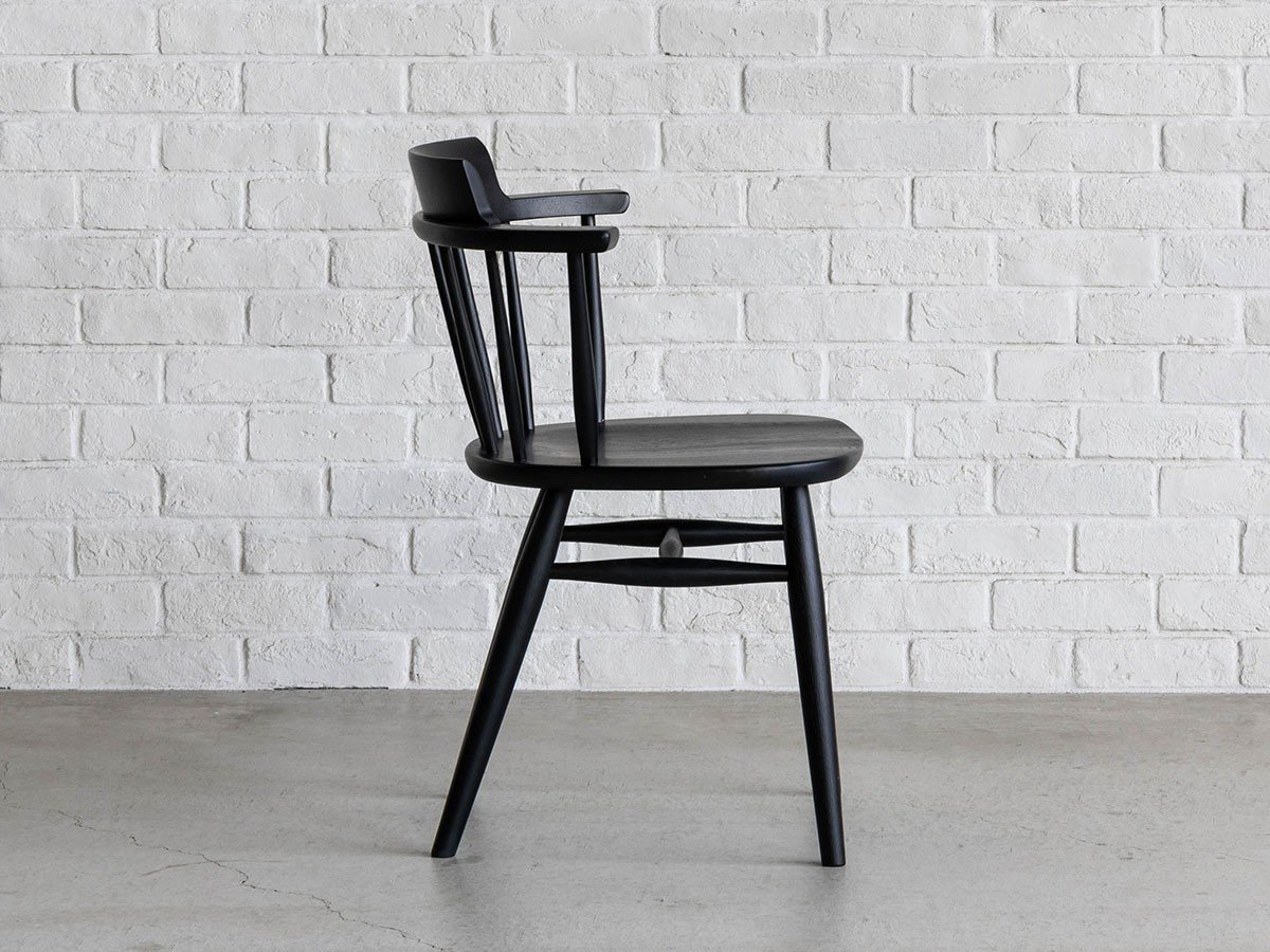 【イージーライフ/Easy Life / GOODS】のLIEMA CHAIR / リーマ チェア(オーク / ブラック) 人気、トレンドファッション・服の通販 founy(ファニー) 　シンプル　Simple, Minimal　テーブル　Table, Dining Table　ハーフ　Half, Half-Length　ラウンド　Round, Round Neck　リラックス　Relax, Relaxed Fit　ホーム・キャンプ・アウトドア・お取り寄せ　Home Living / Home & Lifestyle / Camping Gear / Outdoor Camping　家具・インテリア　Home Furniture & Interior. Stylish & Functional Living Spaces　チェア・椅子　Seating & Chairs　ダイニングチェア・木製チェア　Dining Chairs　other-6|ID: prp329100004246995 ipo3291000000031466775