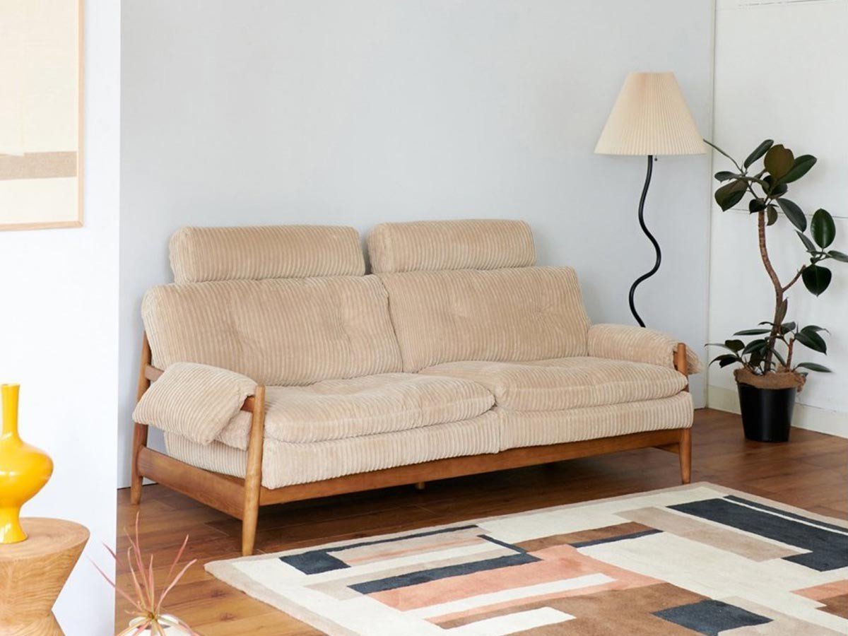 【ジャーナルスタンダード ファニチャー/journal standard Furniture / GOODS】のMADEIRA SOFA / マデイラ ソファ(コーデュロイ) インテリア・キッズ・メンズ・レディースファッション・服の通販 founy(ファニー) 　ヴィンテージ　Vintage　クッション　Cushion　コーデュロイ　Corduroy　バランス　Balance　フレーム　Flame　ホーム・キャンプ・アウトドア・お取り寄せ　Home,Garden,Outdoor,Camping Gear　家具・インテリア　Furniture　ソファー　Sofa　ヘッドレストはリクライニング式で、お好みの角度に調整できます。|ID: prp329100004249332 ipo3291000000029489969