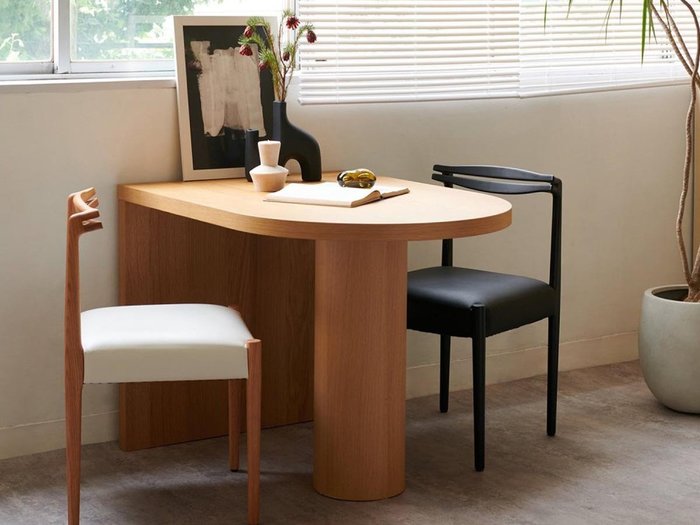 【ジャーナルスタンダード ファニチャー/journal standard Furniture / GOODS】のPORTO DINING TABLE SMALL / ポルト ダイニングテーブル スモール インテリア・キッズ・メンズ・レディースファッション・服の通販 founy(ファニー) https://founy.com/ テーブル Table デスク Desk フォルム Form ホーム・キャンプ・アウトドア・お取り寄せ Home,Garden,Outdoor,Camping Gear 家具・インテリア Furniture テーブル Table ダイニングテーブル Dining Table |ID: prp329100004249341 ipo3291000000029490001