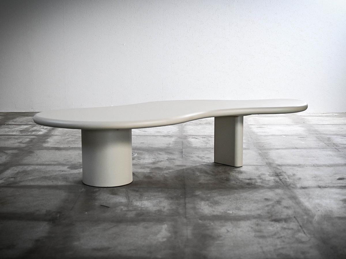 【オルグ/OLGUE / GOODS】のSurround Center Table / サラウンド センターテーブル 人気、トレンドファッション・服の通販 founy(ファニー) 　アシンメトリー　Asymmetry　ストーン　Stone　センター　Center　テーブル　Table　フォルム　Form　ホーム・キャンプ・アウトドア・お取り寄せ　Home,Garden,Outdoor,Camping Gear　家具・インテリア　Furniture　テーブル　Table　ローテーブル・センターテーブル　Low Table/Center Table　other-3|ID: prp329100004315700 ipo3291000000031590089