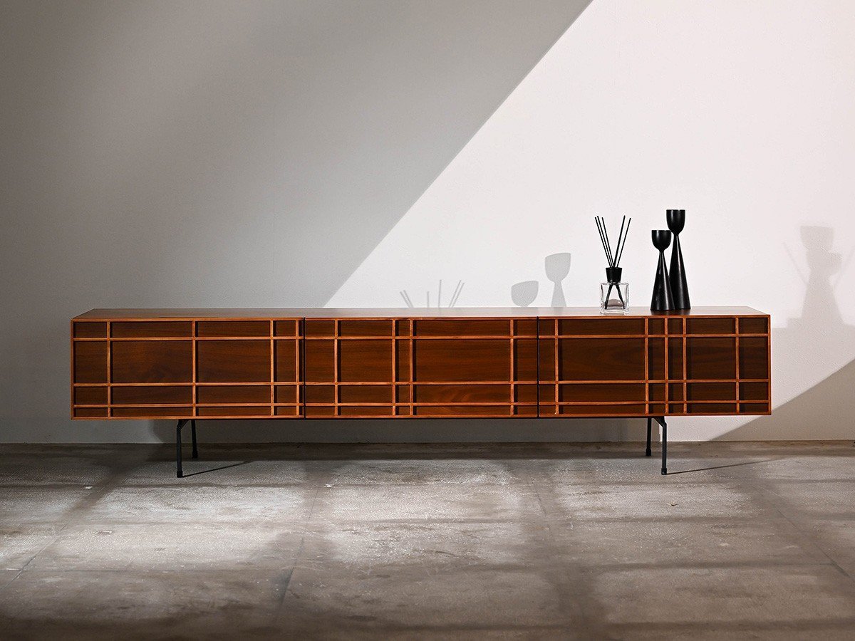 【オルグ/OLGUE / GOODS】のGrille Cabinet / グリル キャビネット インテリア・キッズ・メンズ・レディースファッション・服の通販 founy(ファニー) 　スリム　Slim, Slim Fit　ダウン　Down, Puffer　ドロップ　Drop Shoulder, Dropped Style　モダン　Modern, Contemporary　ホーム・キャンプ・アウトドア・お取り寄せ　Home Living / Home & Lifestyle / Camping Gear / Outdoor Camping　家具・インテリア　Home Furniture & Interior. Stylish & Functional Living Spaces　収納家具・キャビネット　Storage Furniture　収納キャビネット・扉付き棚　Cabinet / Storage Cabinet　ホーム・キャンプ・アウトドア・お取り寄せ　Home Living / Home & Lifestyle / Camping Gear / Outdoor Camping　家具・インテリア　Home Furniture & Interior. Stylish & Functional Living Spaces　テレビボード・テレビ台　TV Cabinets & Consoles　テレビ台・TVボード　Tv Board　ブラウン|ID: prp329100004315706 ipo3291000000033791899