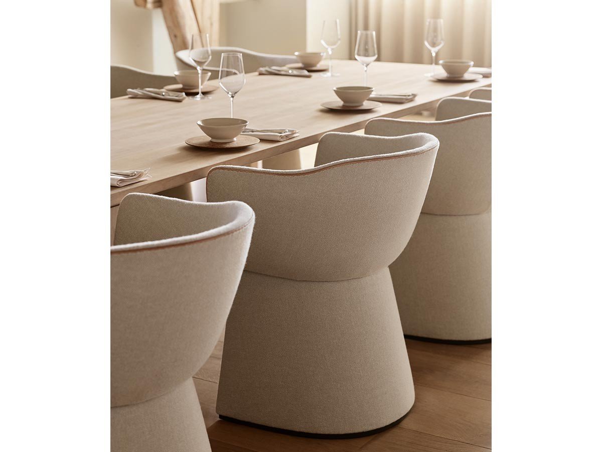 【フリッツ ハンセン/FRITZ HANSEN / GOODS】のMONOLIT / モノリット ダイニングチェア レザーパイピングなし CM220 インテリア・キッズ・メンズ・レディースファッション・服の通販 founy(ファニー) 　送料無料　Free Shipping　フォルム　Silhouette, Form　ホーム・キャンプ・アウトドア・お取り寄せ　Home Living / Home & Lifestyle / Camping Gear / Outdoor Camping　家具・インテリア　Home Furniture & Interior. Stylish & Functional Living Spaces　チェア・椅子　Seating & Chairs　ダイニングチェア・木製チェア　Dining Chairs　参考イメージ|ID: prp329100004319144 ipo3291000000034696448