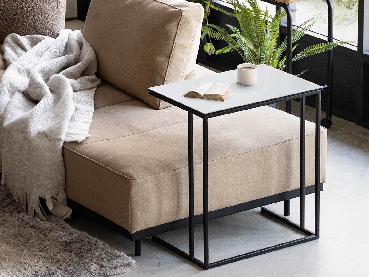 【クラッシュゲート/CRASH GATE / GOODS】のMUSKA SIDE TABLE / ムスカ サイドテーブル インテリア・キッズ・メンズ・レディースファッション・服の通販 founy(ファニー) 　クール　Cool　スマート　Smart　テーブル　Table　モダン　Modern　モノトーン　Monotone　送料無料　Free Shipping　ホーム・キャンプ・アウトドア・お取り寄せ　Home,Garden,Outdoor,Camping Gear　家具・インテリア　Furniture　テーブル　Table　サイドテーブル・小テーブル　Side Table/Small Table　ライトグレー|ID: prp329100004320608 ipo3291000000030159486