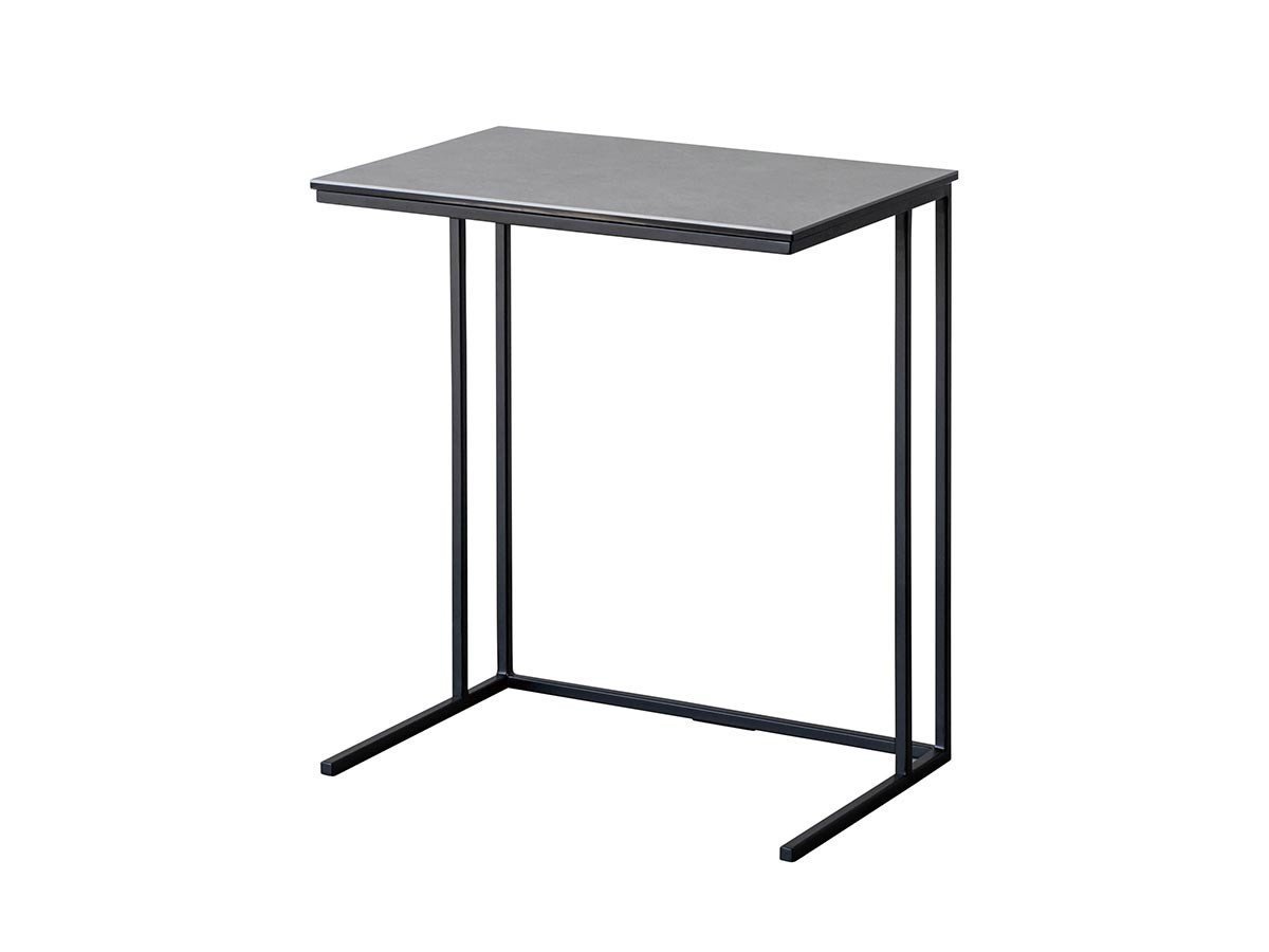 【クラッシュゲート/CRASH GATE / GOODS】のMUSKA SIDE TABLE / ムスカ サイドテーブル インテリア・キッズ・メンズ・レディースファッション・服の通販 founy(ファニー) 　クール　Cool　スマート　Smart　テーブル　Table　モダン　Modern　モノトーン　Monotone　送料無料　Free Shipping　ホーム・キャンプ・アウトドア・お取り寄せ　Home,Garden,Outdoor,Camping Gear　家具・インテリア　Furniture　テーブル　Table　サイドテーブル・小テーブル　Side Table/Small Table　ライトグレー|ID: prp329100004320608 ipo3291000000030159487
