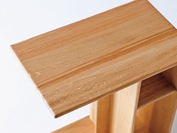 【日進木工/NISSHIN MOKKOU / GOODS】のTOY 2way Table / トイ ツーウェイ テーブル インテリア・キッズ・メンズ・レディースファッション・服の通販 founy(ファニー) 　雑誌　Magazine, Fashion Magazine　テーブル　Table, Dining Table　送料無料　Free Shipping　ホーム・キャンプ・アウトドア・お取り寄せ　Home Living / Home & Lifestyle / Camping Gear / Outdoor Camping　家具・インテリア　Home Furniture & Interior. Stylish & Functional Living Spaces　テーブル　Dining, Coffee & Side Tables　サイドテーブル・ナイトテーブル　Side & End Tables　「トイ」シリーズでは、国産小径木と板取りで残った辺材を丁寧に製材したオーク材を使用し、資源を大切にし|ID: prp329100004356402 ipo3291000000036647372