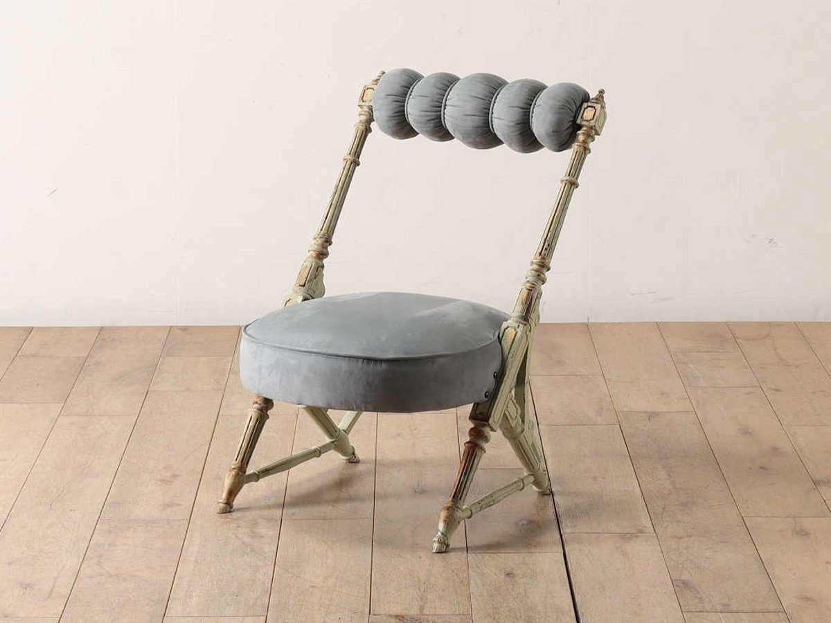 【ロイズ アンティークス/Lloyd's Antiques / GOODS】のReal Antique Paint Chair / 英国アンティーク家具 ペイントチェア 人気、トレンドファッション・服の通販 founy(ファニー) 　なめらか　Smooth　アンティーク　Antique　シェイプ　Shape　スウェード　Suede　ファブリック　Fabric　フレーム　Flame　モダン　Modern　エレガント 上品　Elegant　ホーム・キャンプ・アウトドア・お取り寄せ　Home,Garden,Outdoor,Camping Gear　家具・インテリア　Furniture　チェア・椅子　Chair　ローチェア・座椅子　Low Chair/Seat Chair　 other-1|ID: prp329100004378366 ipo3291000000030593112