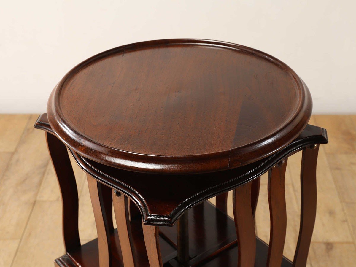 【ロイズ アンティークス/Lloyd's Antiques / GOODS】のReal Antique J.Foot&Son Revolving Bookcase / 英国アンティーク家具 ジェイ フット アンド サン リボルビングブックケース 人気、トレンドファッション・服の通販 founy(ファニー) 　アンティーク　Antique　メタル　Metal　ロンドン　London　ホーム・キャンプ・アウトドア・お取り寄せ　Home,Garden,Outdoor,Camping Gear　家具・インテリア　Furniture　収納家具・キャビネット　Storage Furniture　ラック・シェルフ　Rack Shelf　ホーム・キャンプ・アウトドア・お取り寄せ　Home,Garden,Outdoor,Camping Gear　家具・インテリア　Furniture　収納家具・キャビネット　Storage Furniture　本棚・マガジンラック　Bookshelf/Magazine Rack　other-5|ID: prp329100004378374 ipo3291000000031462285