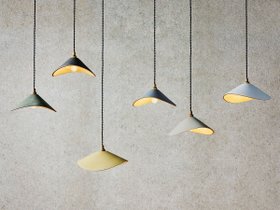 【サードセラミックス/3RD CERAMICS / GOODS】のPENDANT LIGHT / ペンダントライト 人気、トレンドファッション・服の通販 founy(ファニー) 送料無料 Free Shipping カラフル Colorful Design ハンド Hand, Handmade モノトーン Monotone, Black and White ホーム・キャンプ・アウトドア・お取り寄せ Home Living / Home & Lifestyle / Camping Gear / Outdoor Camping 家具・インテリア Home Furniture & Interior. Stylish & Functional Living Spaces ライト・照明 Lamps & Lighting Fixtures ペンダントライト・吊り下げ照明 Pendant Light / Hanging Light Fixture |ID:prp329100004389242