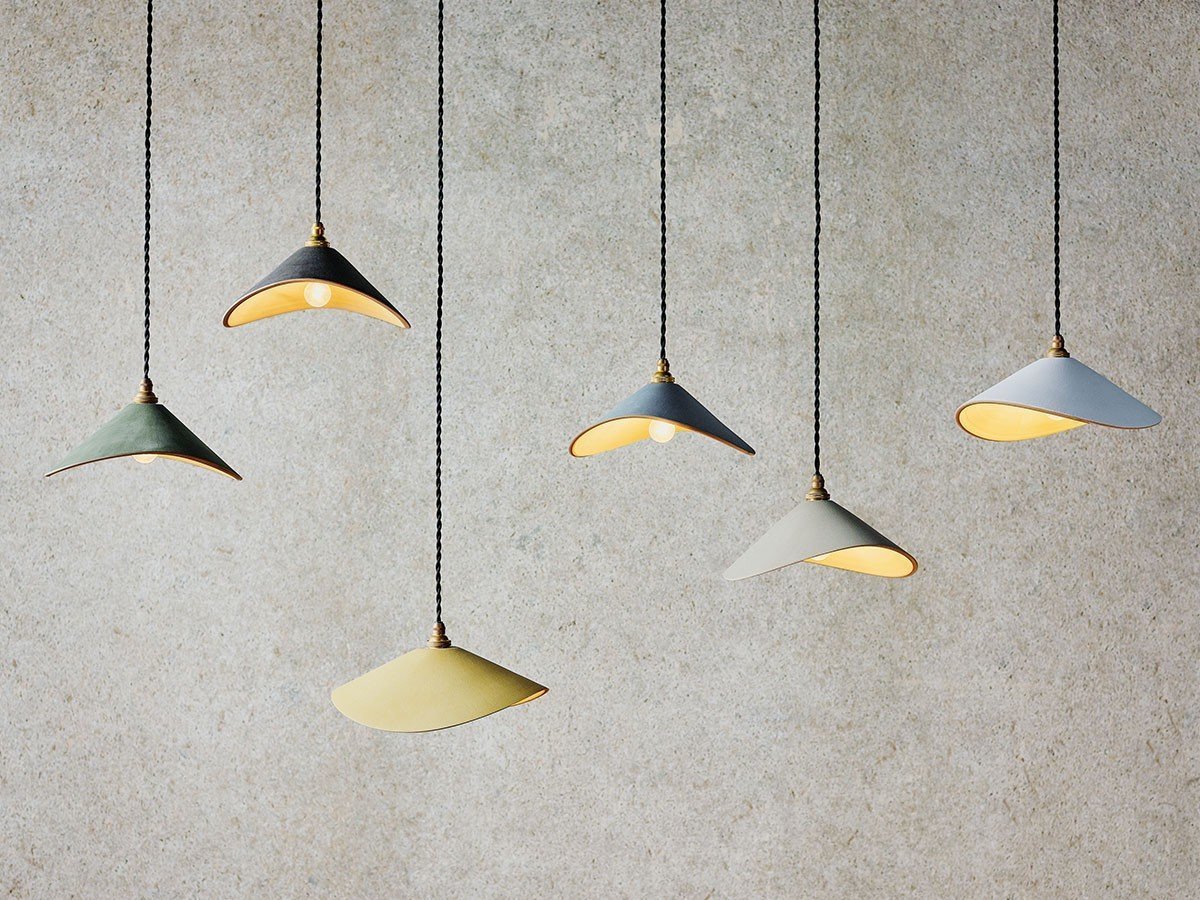 【サードセラミックス/3RD CERAMICS / GOODS】のPENDANT LIGHT / ペンダントライト インテリア・キッズ・メンズ・レディースファッション・服の通販 founy(ファニー) 　送料無料　Free Shipping　カラフル　Colorful Design　ハンド　Hand, Handmade　モノトーン　Monotone, Black and White　ホーム・キャンプ・アウトドア・お取り寄せ　Home Living / Home & Lifestyle / Camping Gear / Outdoor Camping　家具・インテリア　Home Furniture & Interior. Stylish & Functional Living Spaces　ライト・照明　Lamps & Lighting Fixtures　ペンダントライト・吊り下げ照明　Pendant Light / Hanging Light Fixture　カラー(左から):グリーン、ブラック、イエロー、ネイビー、グレー、ホワイト|ID: prp329100004389242 ipo3291000000033247176