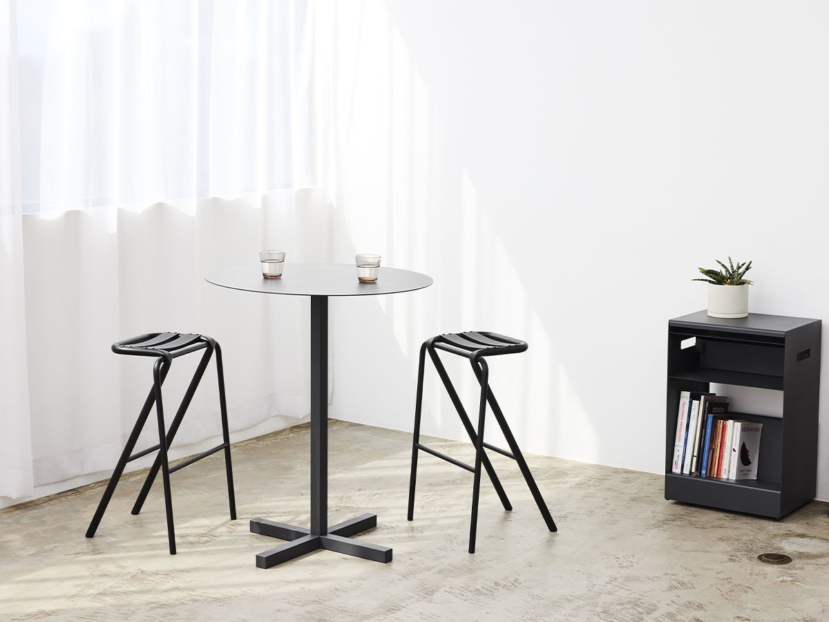 【デュエンデ/DUENDE / GOODS】のSOLID STEEL HIGH DINNER TABLE ROUND / ソリッドスチール ハイダイナーテーブル ラウンド 人気、トレンドファッション・服の通販 founy(ファニー) 　送料無料　Free Shipping　コンパクト　Compact　スリム　Slim　テーブル　Table　ラウンド　Round　ワーク　Work　ホーム・キャンプ・アウトドア・お取り寄せ　Home,Garden,Outdoor,Camping Gear　家具・インテリア　Furniture　テーブル　Table　コンソール・カウンターテーブル　Console/Counter Table　other-5|ID: prp329100004403725 ipo3291000000031460849