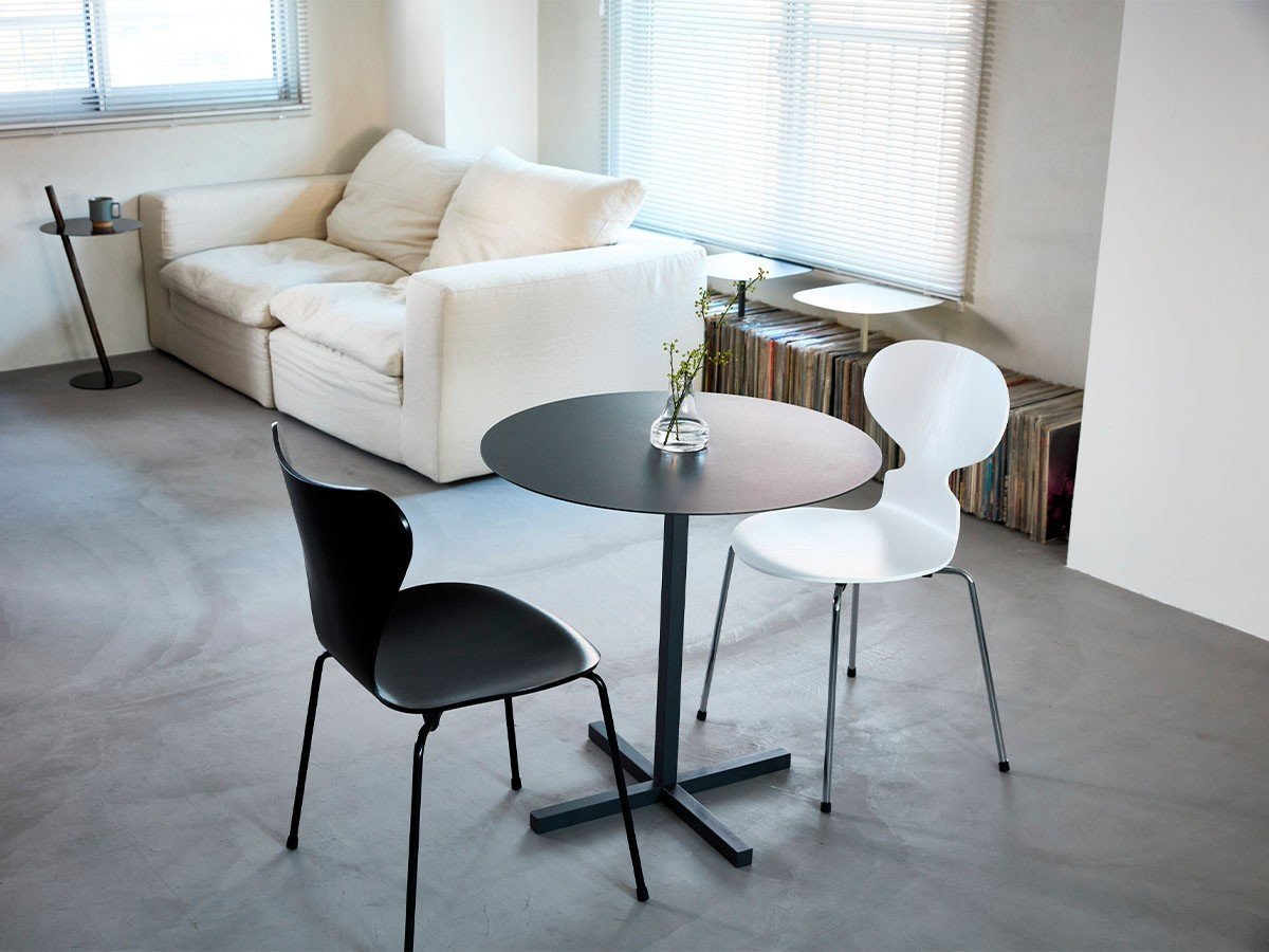 【デュエンデ/DUENDE / GOODS】のSOLID STEEL DINNER TABLE ROUND / ソリッドスチール ダイナーテーブル ラウンド 人気、トレンドファッション・服の通販 founy(ファニー) 　送料無料　Free Shipping　コンパクト　Compact　スリム　Slim　テーブル　Table　ラウンド　Round　ワーク　Work　ホーム・キャンプ・アウトドア・お取り寄せ　Home,Garden,Outdoor,Camping Gear　家具・インテリア　Furniture　テーブル　Table　カフェテーブル　Cafe Table　other-3|ID: prp329100004403727 ipo3291000000031460866