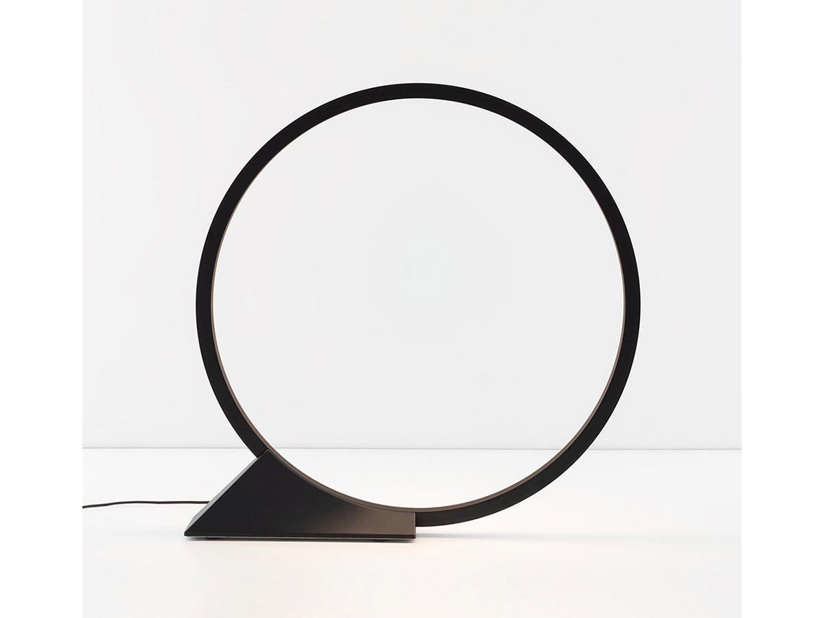 【アルテミデ/Artemide / GOODS】の"O" Floor 90 / オー フロア 90 人気、トレンドファッション・服の通販 founy(ファニー) 　送料無料　Free Shipping　ガーデン　Garden　バランス　Balance　ホーム・キャンプ・アウトドア・お取り寄せ　Home,Garden,Outdoor,Camping Gear　家具・インテリア　Furniture　ライト・照明　Lighting & Light Fixtures　フロアライト・スタンドライト　Floor Light/Stand Light　other-2|ID: prp329100004419061 ipo3291000000031460244