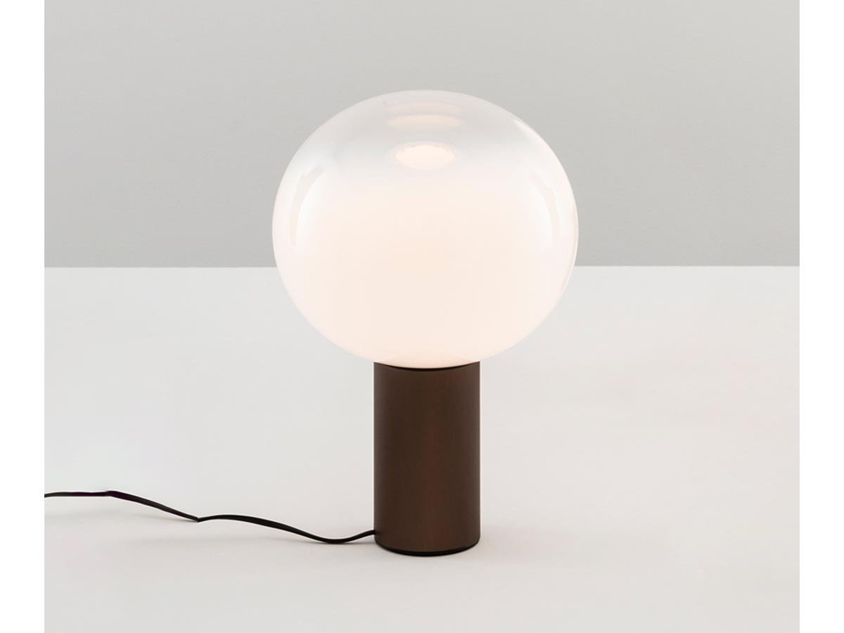 【アルテミデ/Artemide / GOODS】のLAGUNA Table 26 / ラグナ テーブル 26 人気、トレンドファッション・服の通販 founy(ファニー) 　送料無料　Free Shipping　エレガント 上品　Elegant　ガラス　Glass　グラデーション　Gradation　シンプル　Simple　テーブル　Table　モダン　Modern　ホーム・キャンプ・アウトドア・お取り寄せ　Home,Garden,Outdoor,Camping Gear　家具・インテリア　Furniture　ライト・照明　Lighting & Light Fixtures　 other-1|ID: prp329100004419070 ipo3291000000030852214