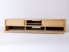 【日進木工/NISSHIN MOKKOU / GOODS】のCARVE TV Board / カーヴ テレビボード パネルは取り外し可能で、配線の作業がしやすい設計です。|ID:prp329100004419103