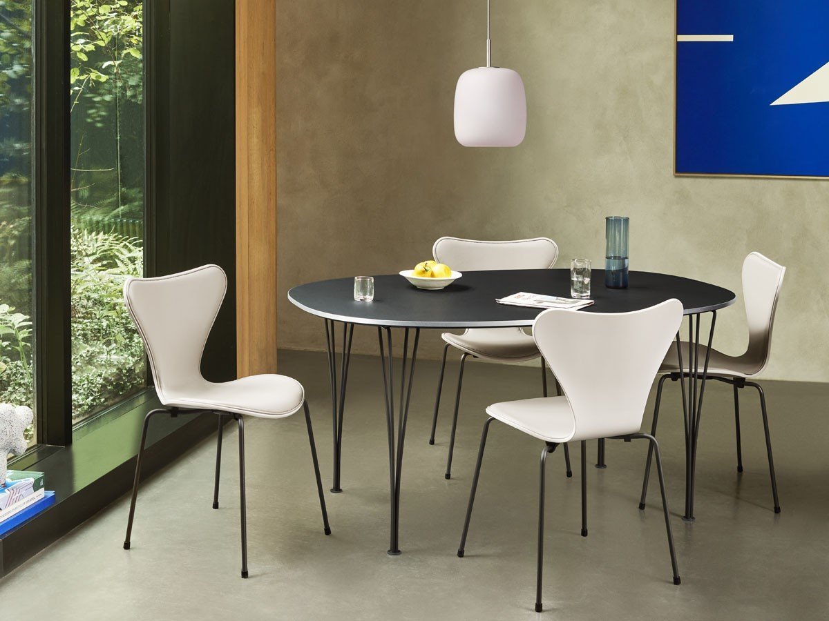 【フリッツ ハンセン/FRITZ HANSEN / GOODS】のTABLE SERIES SUPERELLIPSE / テーブルシリーズ スーパー楕円テーブル スパンレッグ B617 インテリア・キッズ・メンズ・レディースファッション・服の通販 founy(ファニー) 　テーブル　Table　フォルム　Form　ホーム・キャンプ・アウトドア・お取り寄せ　Home,Garden,Outdoor,Camping Gear　家具・インテリア　Furniture　テーブル　Table　ダイニングテーブル　Dining Table　参考イメージ(天板:ラミネート / ブラック、脚部:ウォームグラファイト)|ID: prp329100004425890 ipo3291000000030903919