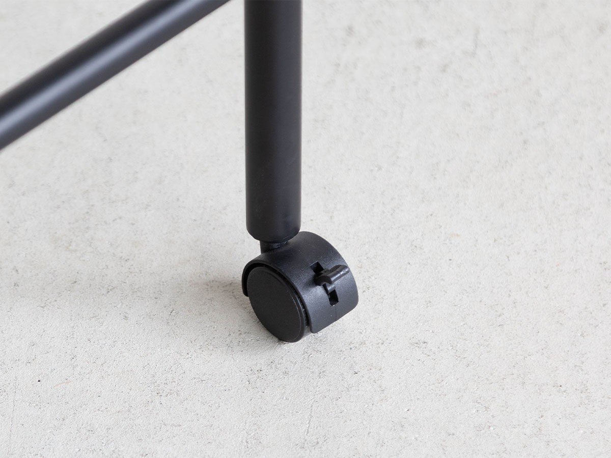 【オアシス/OASIS / GOODS】のGLOW SIDE TABLE / グロー サイドテーブル S インテリア・キッズ・メンズ・レディースファッション・服の通販 founy(ファニー) 　テーブル　Table　デスク　Desk　ホーム・キャンプ・アウトドア・お取り寄せ　Home,Garden,Outdoor,Camping Gear　家具・インテリア　Furniture　テーブル　Table　サイドテーブル・小テーブル　Side Table/Small Table　キャスターはストッパー付きです。|ID: prp329100004425901 ipo3291000000031131075