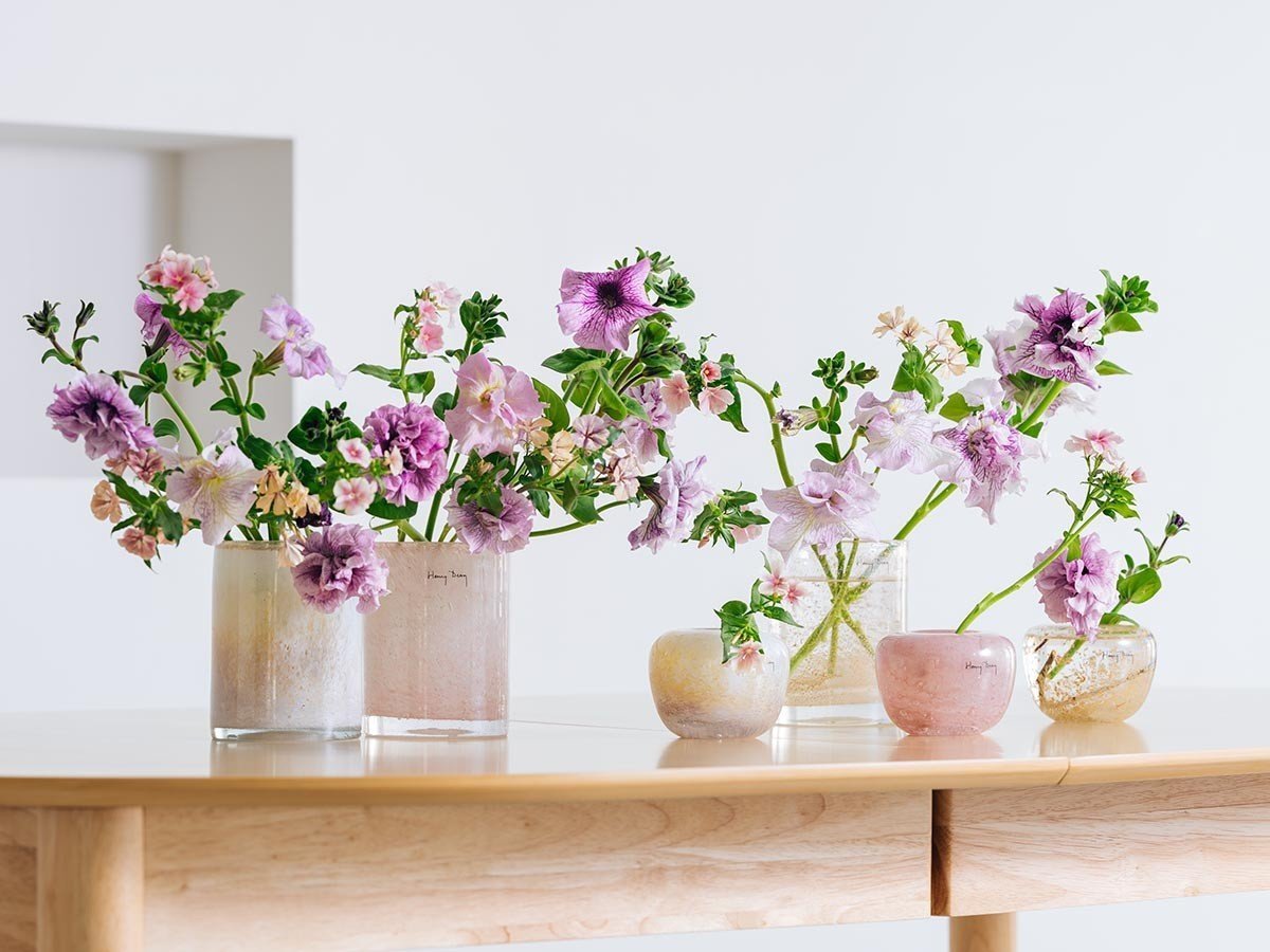 【ヘンリーディーン/Henry Dean / GOODS】のV.Drop S / V.ドロップ S(ヴェロニカ) インテリア・キッズ・メンズ・レディースファッション・服の通販 founy(ファニー) 　ガラス　Glass, Glassware　センター　Center, Center Line　ドロップ　Drop Shoulder, Dropped Style　ハンド　Hand, Handmade　バランス　Balance, Style Balance　フォルム　Silhouette, Form　フラワー　Flower, Floral　ランダム　Random, Irregular　エレガント 上品　Elegant　ホーム・キャンプ・アウトドア・お取り寄せ　Home Living / Home & Lifestyle / Camping Gear / Outdoor Camping　家具・インテリア　Home Furniture & Interior. Stylish & Functional Living Spaces　その他 インテリア雑貨、家具　Home Decor & Furniture Extras　|ID: prp329100004435185 ipo3291000000031553174