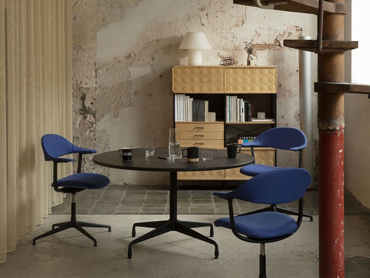 【ヴィトラ/Vitra / GOODS】のMynt / ミント 専用カバー インテリア・キッズ・メンズ・レディースファッション・服の通販 founy(ファニー) 送料無料 Free Shipping クッション Cushion, Throw Pillow フォーム Form フランス France, French ホーム・キャンプ・アウトドア・お取り寄せ Home Living / Home & Lifestyle / Camping Gear / Outdoor Camping 家具・インテリア Home Furniture & Interior. Stylish & Functional Living Spaces その他 インテリア雑貨、家具 Home Decor & Furniture Extras 張地:コジー 2 20 エレクトリックブルー(ファブリック F80)|ID: prp329100004446326 ipo3291000000035327976