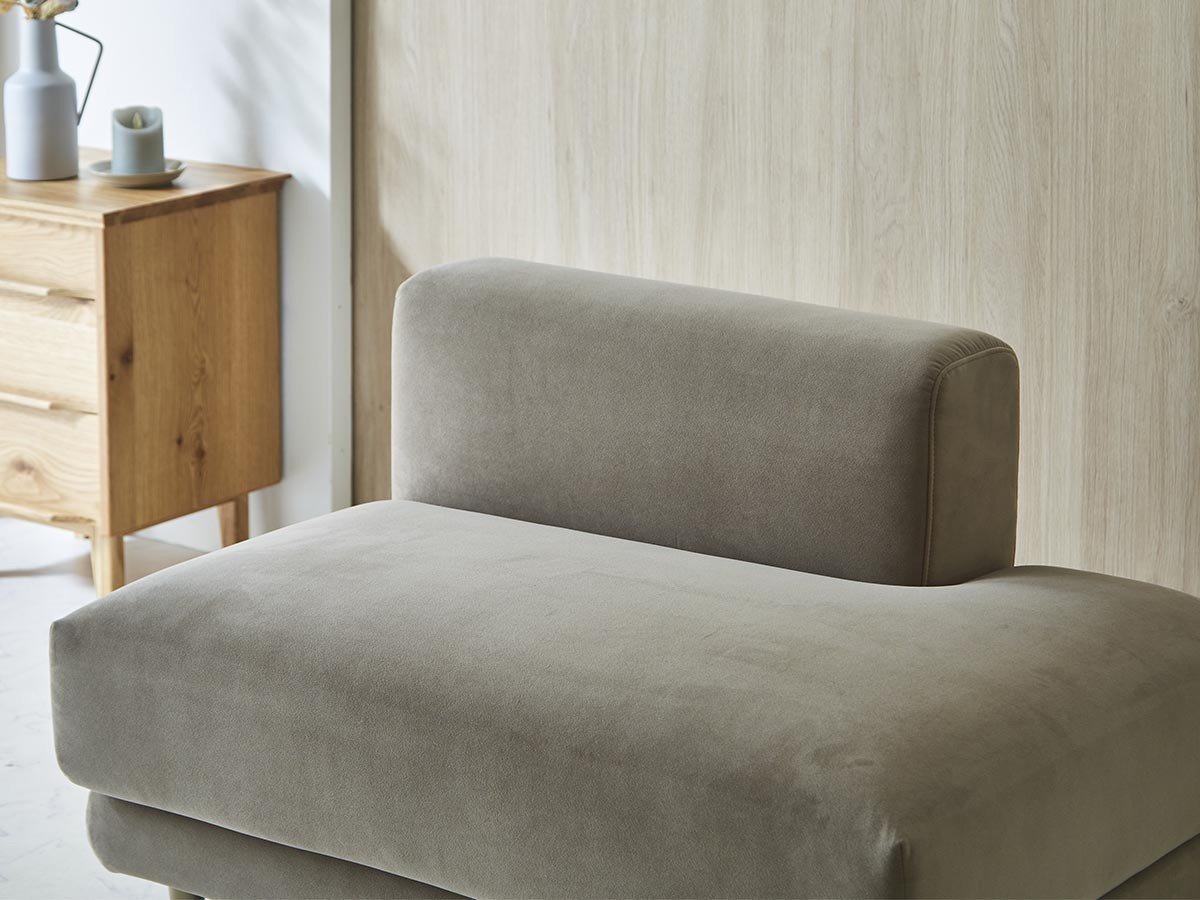 【インルーム/InRoom / GOODS】のGISELA SOFA 1.5P / ジセラ ソファ 1.5P 人気、トレンドファッション・服の通販 founy(ファニー) 　送料無料　Free Shipping　コンパクト　Compact　シンプル　Simple　フレーム　Flame　ベルベット　Velvet　モダン　Modern　エレガント 上品　Elegant　ホーム・キャンプ・アウトドア・お取り寄せ　Home,Garden,Outdoor,Camping Gear　家具・インテリア　Home Furniture & Interior. Stylish & Functional Living Spaces　ソファー　Sofa　other-4|ID: prp329100004454993 ipo3291000000031457798