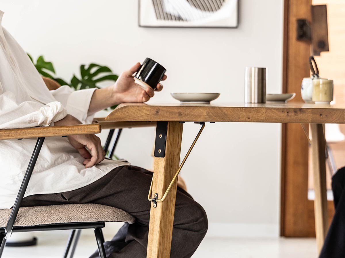 【イージーライフ/Easy Life / GOODS】のMEATH DINING TABLE / ミース ダイニングテーブル ライブエッジ天板(幅230cm)+ No.1脚(木角脚) インテリア・キッズ・メンズ・レディースファッション・服の通販 founy(ファニー) オイル Body Oil コーティング Coating, Coated Finish テーブル Table, Dining Table ベーシック Basic, Essential おすすめ Recommended / Our Picks ホーム・キャンプ・アウトドア・お取り寄せ Home Living / Home & Lifestyle / Camping Gear / Outdoor Camping 家具・インテリア Home Furniture & Interior. Stylish & Functional Living Spaces テーブル Dining, Coffee & Side Tables ダイニングテーブル・食卓テーブル Dining Tables 参考イメージ|ID: prp329100004465895 ipo3291000000036179979