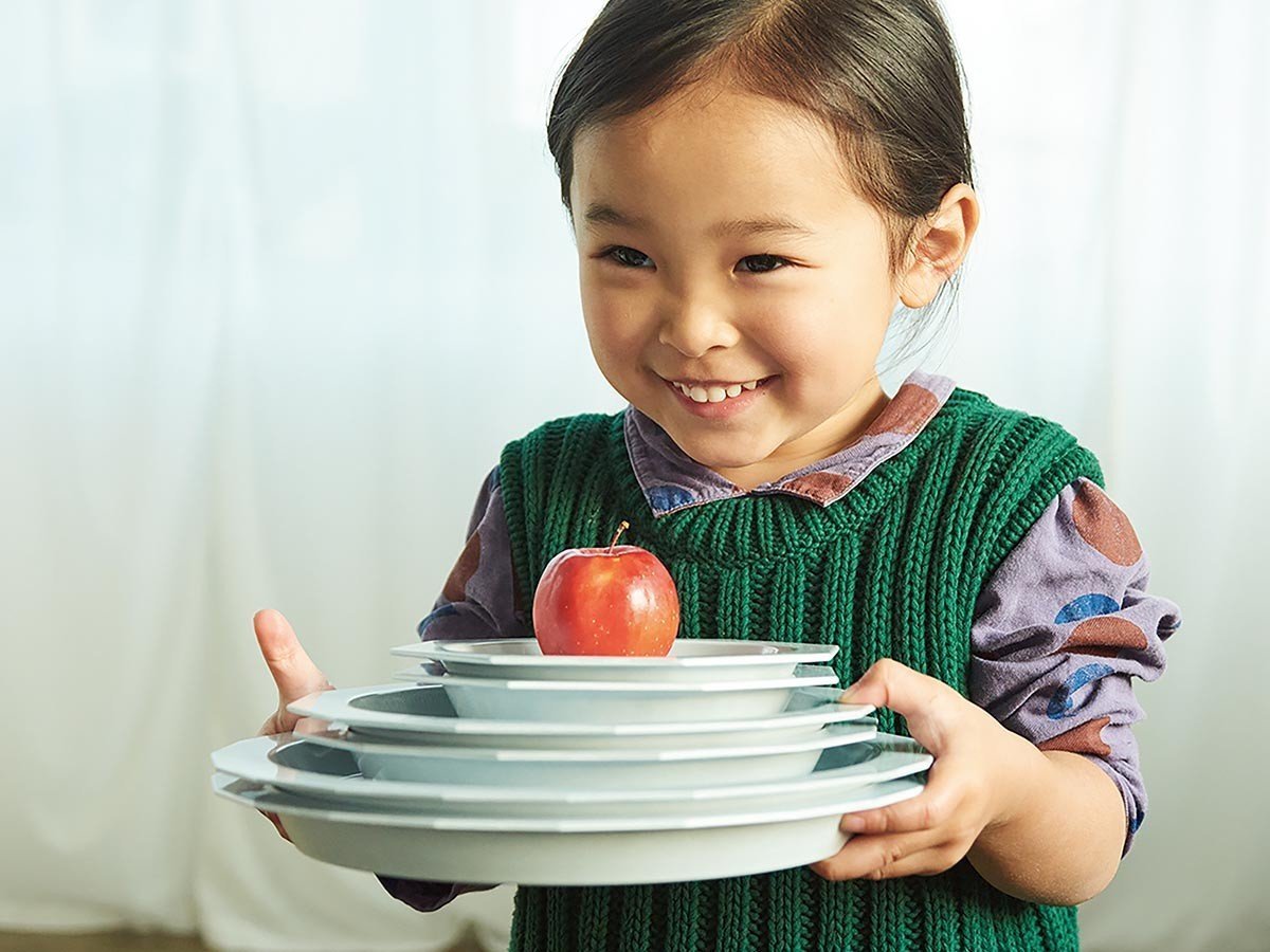 【マディ/MUDDY / GOODS】のDish Plate S / ディッシュプレート S インテリア・キッズ・メンズ・レディースファッション・服の通販 founy(ファニー) 　アクセサリー　Fashion Accessories　軽量　Lightweight, Ultra Light　皿　Plate, Dish　テーブル　Table, Dining Table　プレート　Plate, Dish　エレガント 上品　Elegant　樹脂素材のため、軽量で割れにくい特長があります。|ID: prp329100004487159 ipo3291000000035328060