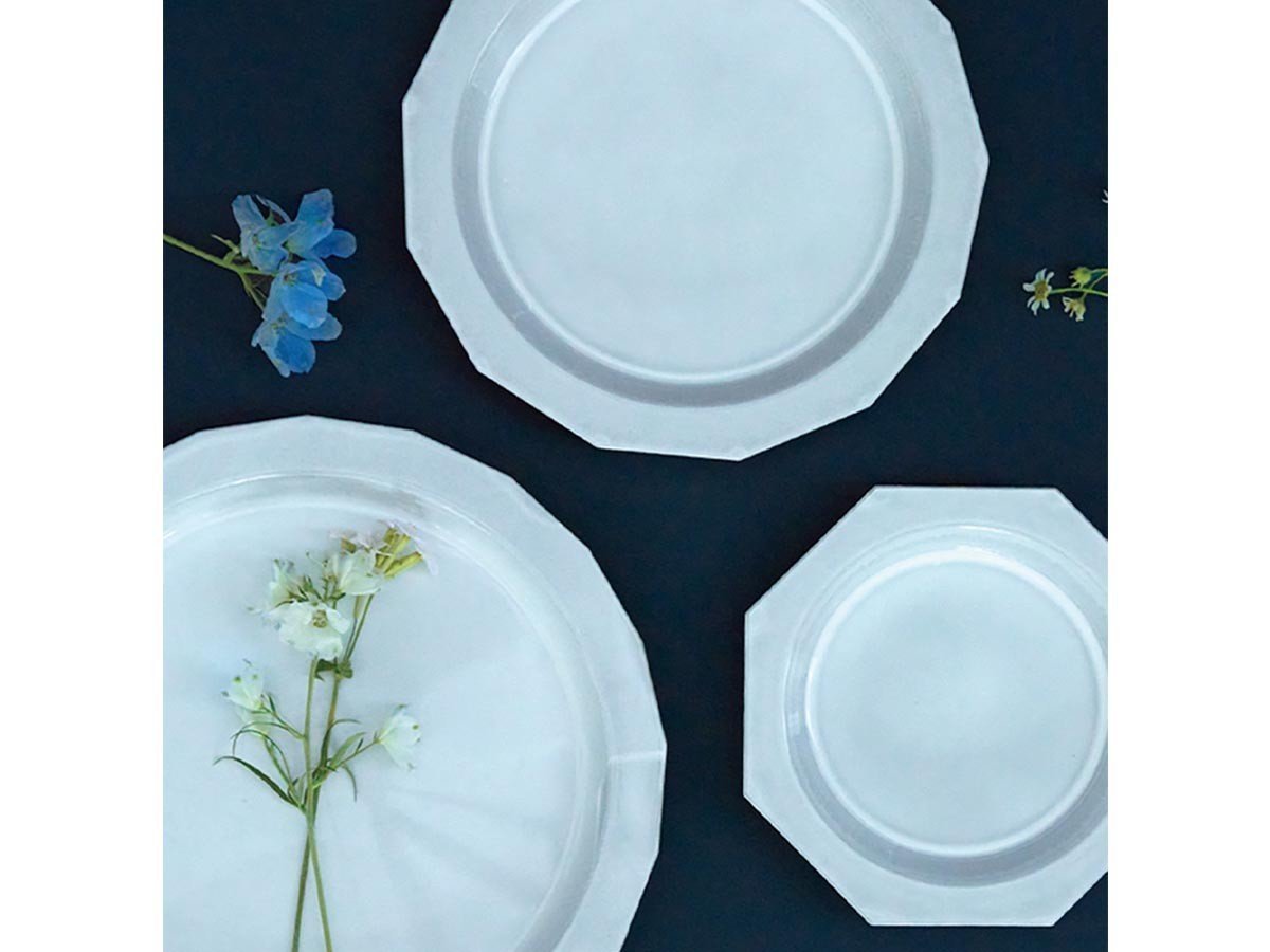 【マディ/MUDDY / GOODS】のDish Plate S / ディッシュプレート S インテリア・キッズ・メンズ・レディースファッション・服の通販 founy(ファニー) 　アクセサリー　Fashion Accessories　軽量　Lightweight, Ultra Light　皿　Plate, Dish　テーブル　Table, Dining Table　プレート　Plate, Dish　エレガント 上品　Elegant　S、M、Lの3サイズ展開。|ID: prp329100004487159 ipo3291000000035328061