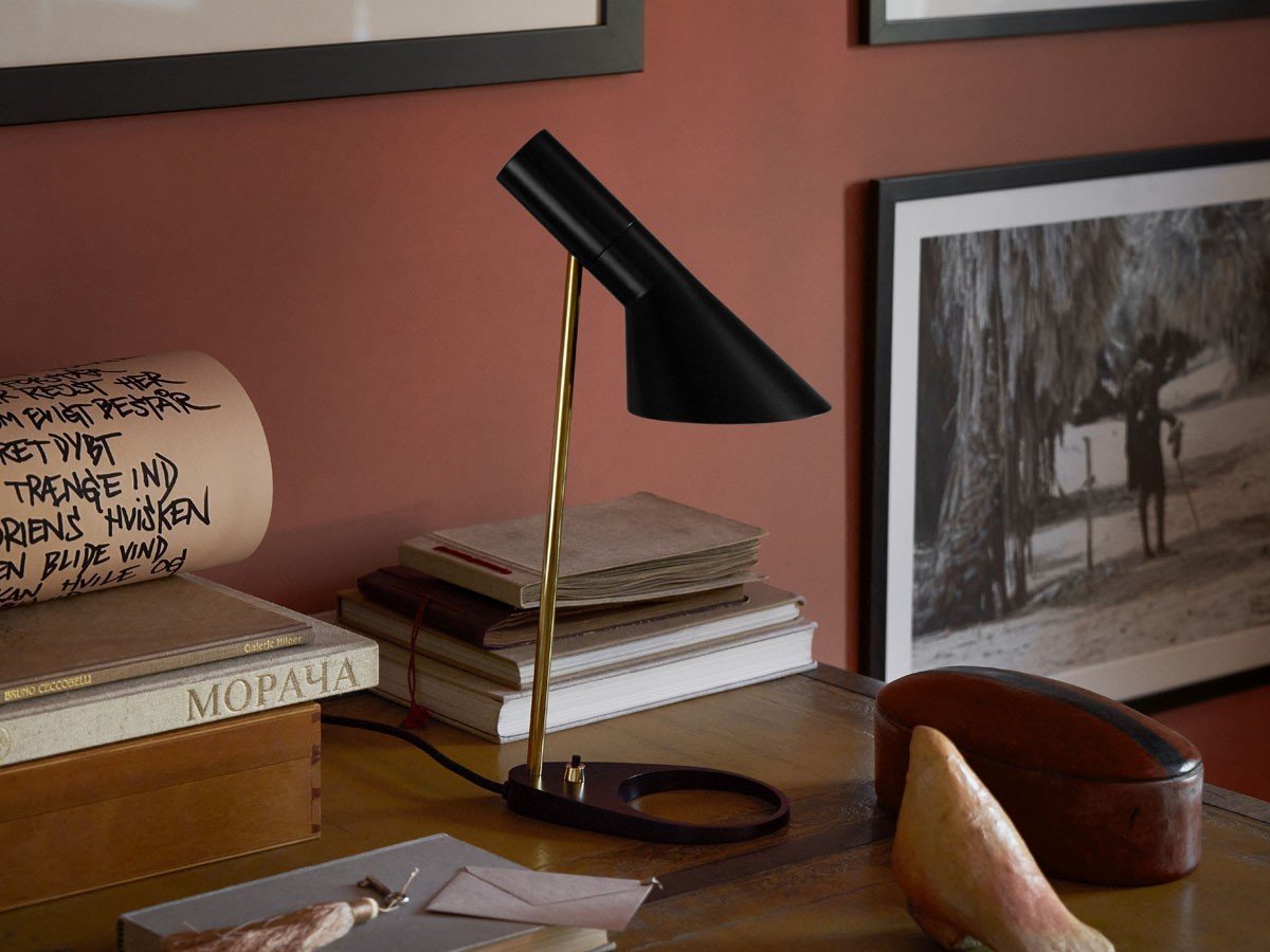 【ルイスポールセン/Louis Poulsen / GOODS】のAJ Mini Table / AJ ミニ テーブル 真鍮ポリッシュ インテリア・キッズ・メンズ・レディースファッション・服の通販 founy(ファニー) 　テーブル　Table　フォルム　Form　フレーム　Flame　送料無料　Free Shipping　ホーム・キャンプ・アウトドア・お取り寄せ　Home,Garden,Outdoor,Camping Gear　家具・インテリア　Furniture　ライト・照明　Lighting & Light Fixtures　真鍮 / ブラック|ID: prp329100004516329 ipo3291000000031916345