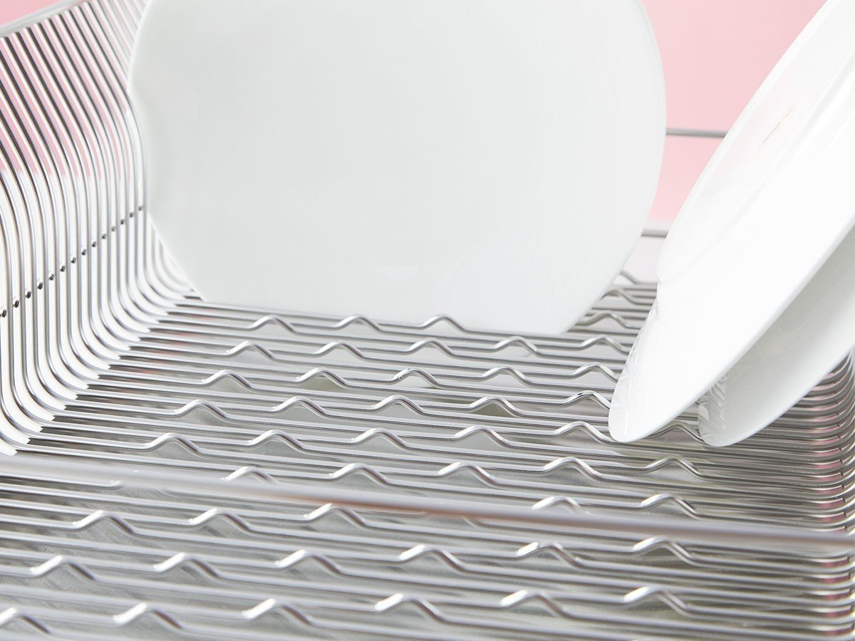 【フライミーアクセソワ/FLYMEe accessoire / GOODS】のDish Drainer / 水切りラック 縦置きロングタイプ #119520 インテリア・キッズ・メンズ・レディースファッション・服の通販 founy(ファニー) 　送料無料　Free Shipping　フレーム　Flame　ロング　Long　ワイヤー　Wire　皿　Dish　ホーム・キャンプ・アウトドア・お取り寄せ　Home,Garden,Outdoor,Camping Gear　キッチン・ダイニング　Kitchen Dining　キッチン収納　Kitchen　底面の波型ワイヤーによって食器が滑らず、縦横どちらの向きでも置くことができます。|ID: prp329100004526944 ipo3291000000032014510