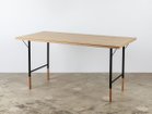 【その他のブランド/Other】のtwig / トウィッグ デスク(ノティッドオーク天板) サイズ:幅140 × 奥行70cm、脚部ブラック、オプションレッグ:不要|ID: prp329100004532517 ipo3291000000032038395