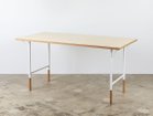 【その他のブランド/Other】のtwig / トウィッグ デスク(フィンランドバーチ天板) サイズ:幅140 × 奥行70cm、脚部ホワイト、オプションレッグ:不要|ID: prp329100004532519 ipo3291000000032038405