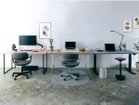 【ボーダレス/BORDERLESS / GOODS】のFeEL / フィール 電動昇降デスク(ラワン天板) 左から:「セクト」、「トウィッグ」、天板違いの「リノリウム天板 / 幅140cm」|ID:prp329100004532539
