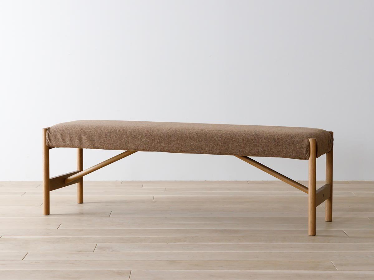 【サラ/SALA / GOODS】のBench / ベンチ インテリア・キッズ・メンズ・レディースファッション・服の通販 founy(ファニー) 　送料無料　Free Shipping　フレーム　Frame, Outline　軽量　Lightweight, Ultra Light　ホーム・キャンプ・アウトドア・お取り寄せ　Home Living / Home & Lifestyle / Camping Gear / Outdoor Camping　家具・インテリア　Home Furniture & Interior. Stylish & Functional Living Spaces　チェア・椅子　Seating & Chairs　ダイニングベンチ・玄関ベンチ　Bench & Dining Benches　張地:C1 ブラウン、サイズ:幅133cm|ID: prp329100004549343 ipo3291000000035106798
