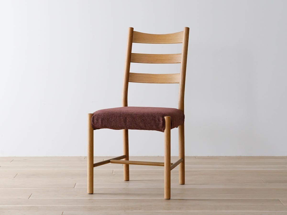 【サラ/SALA / GOODS】のSide Chair / サイドチェア インテリア・キッズ・メンズ・レディースファッション・服の通販 founy(ファニー) 　送料無料　Free Shipping　シンプル　Simple, Minimal　デスク　Desk, Work Desk　リラックス　Relax, Relaxed Fit　ホーム・キャンプ・アウトドア・お取り寄せ　Home Living / Home & Lifestyle / Camping Gear / Outdoor Camping　家具・インテリア　Home Furniture & Interior. Stylish & Functional Living Spaces　チェア・椅子　Seating & Chairs　ダイニングチェア・木製チェア　Dining Chairs　張地:C1 ディープレッド|ID: prp329100004549345 ipo3291000000034686092