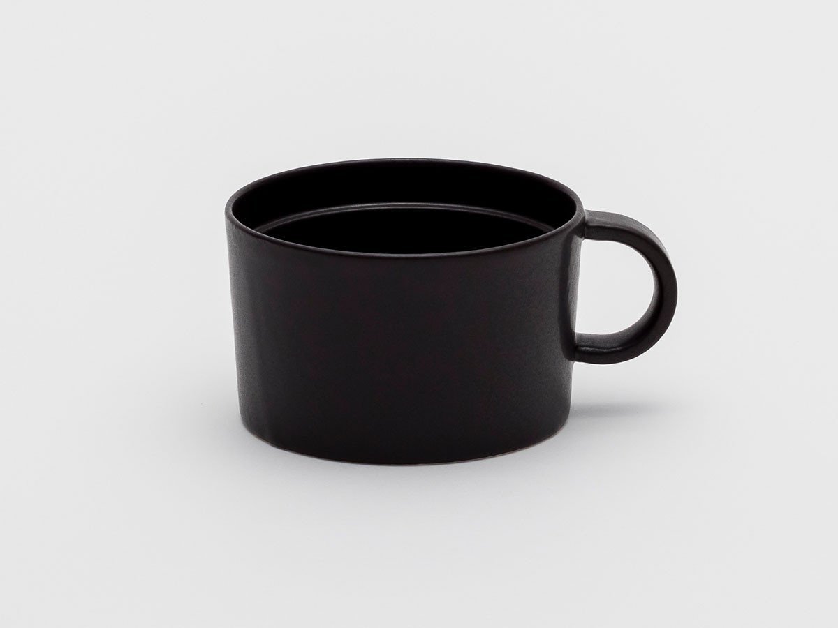 【ニーゼロイチロク/2016 / GOODS】のBIG-GAME Coffee Cup S / ビッグゲーム コーヒーカップ S インテリア・キッズ・メンズ・レディースファッション・服の通販 founy(ファニー) 　テーブル　Table　ビッグ　Big　フォルム　Form　ベーシック　Basic　ブラックマット|ID: prp329100004563804 ipo3291000000032274071