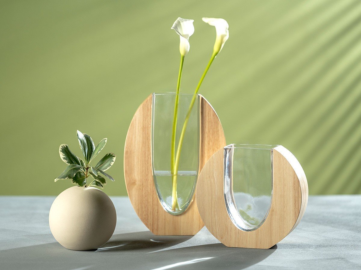【レオナルド/LEONARDO / GOODS】のLEGNO Vase / レグノ ベース 高さ19cm インテリア・キッズ・メンズ・レディースファッション・服の通販 founy(ファニー) 　送料無料　Free Shipping　ガラス　Glass, Glassware　スリム　Slim, Slim Fit　テーブル　Table, Dining Table　デスク　Desk, Work Desk　フォルム　Silhouette, Form　フラワー　Flower, Floral　モダン　Modern, Contemporary　ホーム・キャンプ・アウトドア・お取り寄せ　Home Living / Home & Lifestyle / Camping Gear / Outdoor Camping　家具・インテリア　Home Furniture & Interior. Stylish & Functional Living Spaces　その他 インテリア雑貨、家具　Home Decor & Furniture Extras　左:サイズ違いの「高さ28cm」、右:本商品|ID: prp329100004568820 ipo3291000000032323011