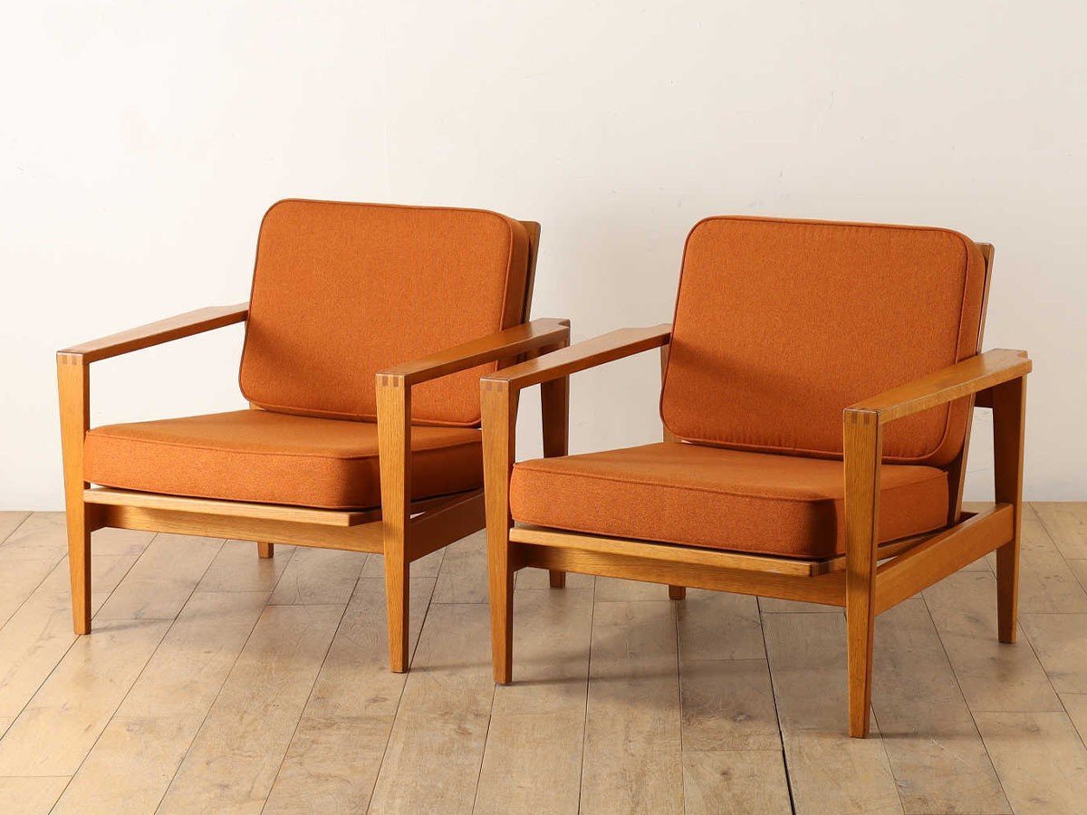 【ロイズ アンティークス/Lloyd's Antiques / GOODS】のReal Antique Erik Worts Easy Chair / スウェーデンアンティーク家具 エリック ワーツ イージーチェア インテリア・キッズ・メンズ・レディースファッション・服の通販 founy(ファニー) 　アンティーク　Antique　ファブリック　Fabric　フォルム　Form　ホーム・キャンプ・アウトドア・お取り寄せ　Home,Garden,Outdoor,Camping Gear　家具・インテリア　Furniture　チェア・椅子　Chair　ラウンジチェア　Lounge Chair　-|ID: prp329100004571763 ipo3291000000032350032