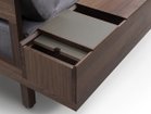 【シキ/SHIKI / GOODS】のNOKO SOFA / ノコ ソファ 収納ボックスタイプ 引出し後方には収納スペースがあります。ウォールナット・オークともに、収納スペースのフタに貼られるリサ|ID:prp329100004573152