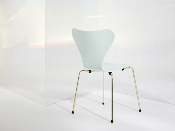 【フリッツ ハンセン/FRITZ HANSEN / GOODS】のRight Now Delivery SERIES 7 7:14 AM COLOUR EDITION / セブンチェア 3107 7:14 AM カラーエディション(7:14 AM グリーン) インテリア・キッズ・メンズ・レディースファッション・服の通販 founy(ファニー) https://founy.com/ 秋 Autumn/Fall コレクション Collection 送料無料 Free Shipping ホーム・キャンプ・アウトドア・お取り寄せ Home,Garden,Outdoor,Camping Gear 家具・インテリア Home Furniture & Interior. Stylish & Functional Living Spaces チェア・椅子 Chair ダイニングチェア Dining Chair |ID: prp329100004579268 ipo3291000000032440112