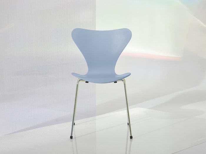 【フリッツ ハンセン/FRITZ HANSEN / GOODS】のRight Now Delivery SERIES 7 7:14 AM COLOUR EDITION / セブンチェア 3107 7:14 AM カラーエディション(7:14 AM ブルー) インテリア・キッズ・メンズ・レディースファッション・服の通販 founy(ファニー) https://founy.com/ 秋 Autumn/Fall コレクション Collection 送料無料 Free Shipping ホーム・キャンプ・アウトドア・お取り寄せ Home,Garden,Outdoor,Camping Gear 家具・インテリア Home Furniture & Interior. Stylish & Functional Living Spaces チェア・椅子 Chair ダイニングチェア Dining Chair |ID: prp329100004579269 ipo3291000000032440114