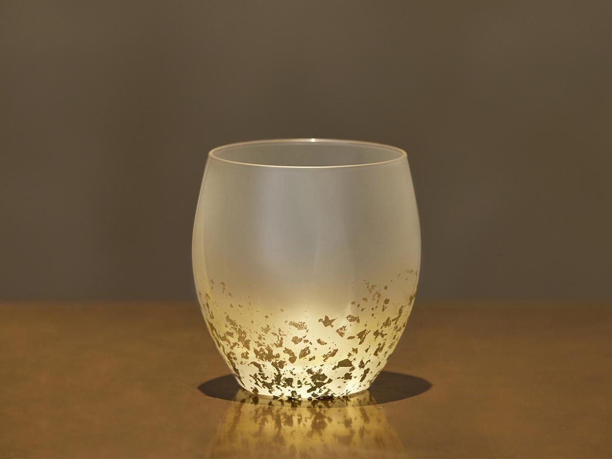 【箔一/HAKUICHI / GOODS】のSTARDUST AKARI ROCKS GLASS / スターダスト アカリ ロックグラス インテリア・キッズ・メンズ・レディースファッション・服の通販 founy(ファニー) 　ウォーター　Water　ガラス　Glass, Glassware　グラス　Glass, Eyewear　コレクション　Collection, Seasonal Line　タンブラー　Tumbler, Travel Mug　テーブル　Table, Dining Table　なめらか　Smooth, Silky Texture　送料無料　Free Shipping　エレガント 上品　Elegant　シャンパンゴールド|ID: prp329100004590672 ipo3291000000032574909