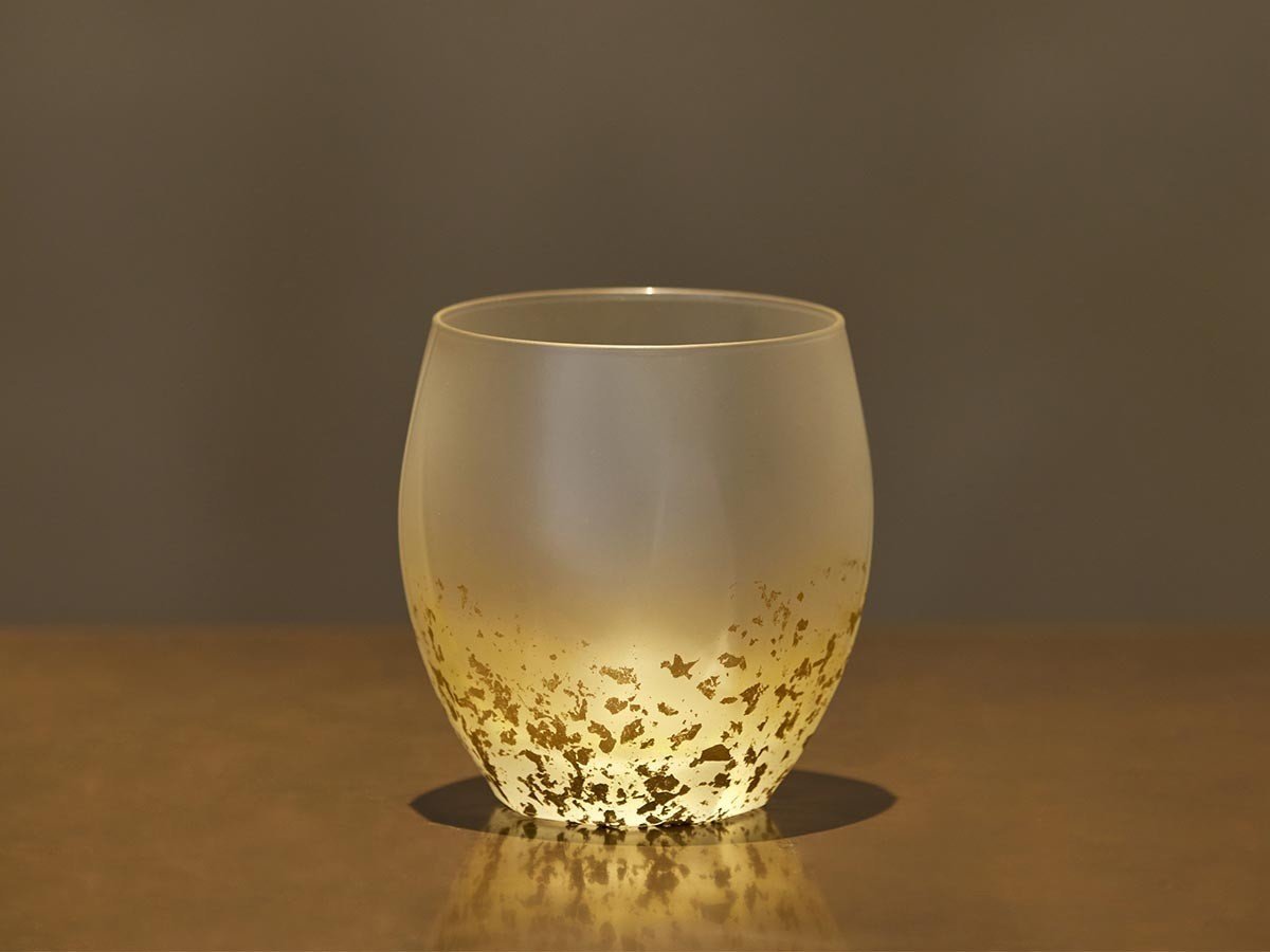 【箔一/HAKUICHI / GOODS】のSTARDUST AKARI ROCKS GLASS / スターダスト アカリ ロックグラス インテリア・キッズ・メンズ・レディースファッション・服の通販 founy(ファニー) ウォーター Water ガラス Glass, Glassware グラス Glass, Eyewear コレクション Collection, Seasonal Line タンブラー Tumbler, Travel Mug テーブル Table, Dining Table なめらか Smooth, Silky Texture 送料無料 Free Shipping エレガント 上品 Elegant ゴールド|ID: prp329100004590672 ipo3291000000035328164